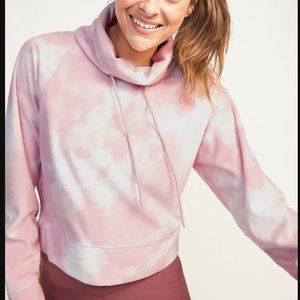 Old Navy cropped micro performance fleece